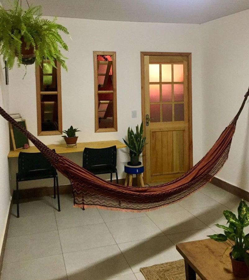 Casinha Aconchegante No Centro De Bonito I Tv, Ar-Condicionado, Bicicletas, Rede, Cozinha E Wi-Fi 20Mb别墅 外观 照片